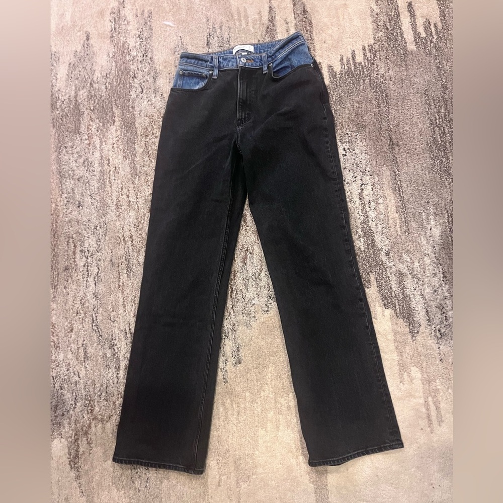 Abercrombie Two-Tone Curve Love 90s Relaxed Jeans